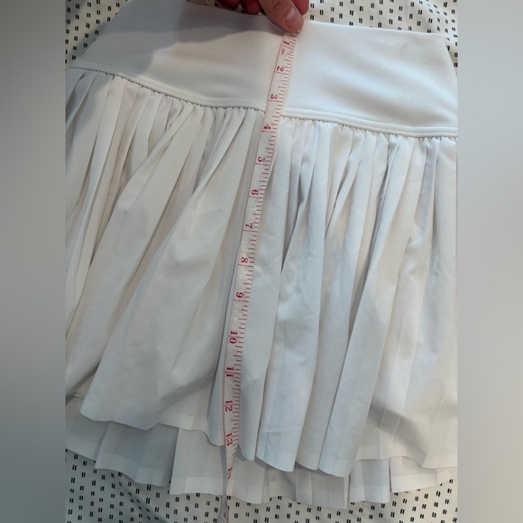 Aerie Offline All Aces Pleated Tennis Skort - White - Picture 6 of 10